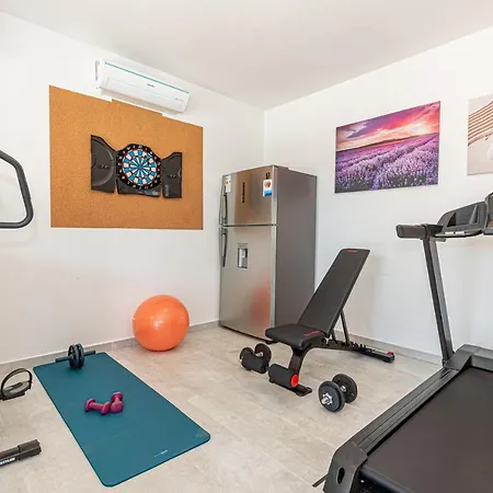 Romansa Miljevci Near Krka National Park Villa *