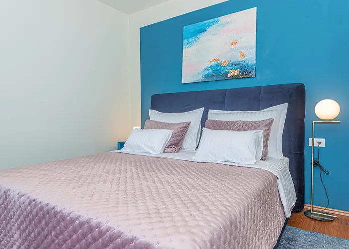 Romansa Miljevci Near Krka National Park Siritovci