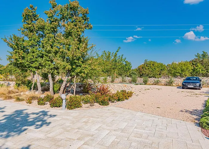 Romansa Miljevci Near Krka National Park וילה Siritovci