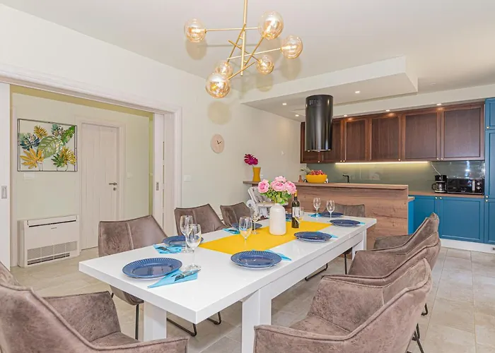 Romansa Miljevci Near Krka National Park Villa *