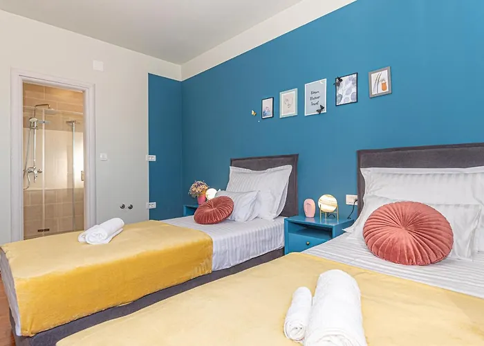 Romansa Miljevci Near Krka National Park Siritovci