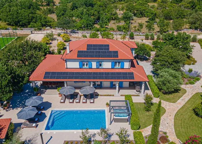 Romansa Miljevci Near Krka National Park