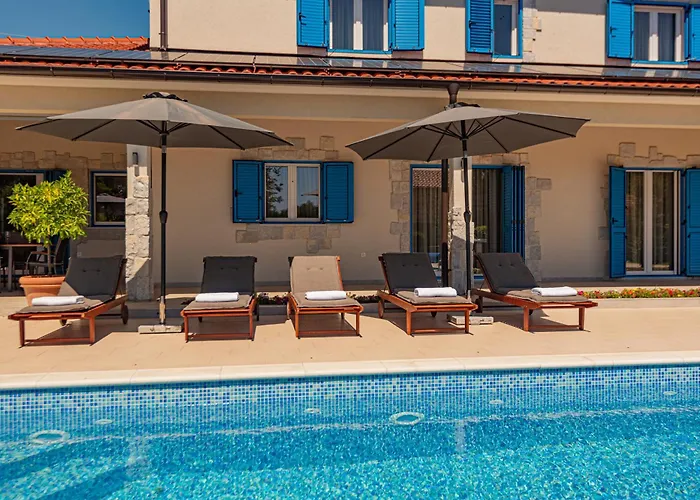 Romansa Miljevci Near Krka National Park Siritovci