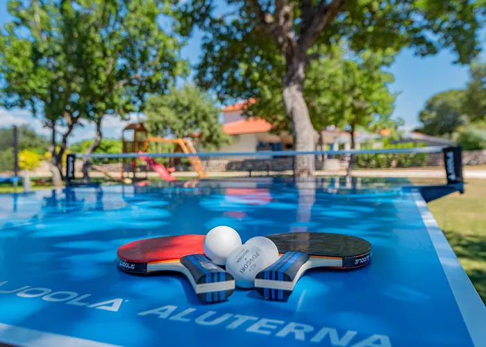 Romansa Miljevci Near Krka National Park Siritovci